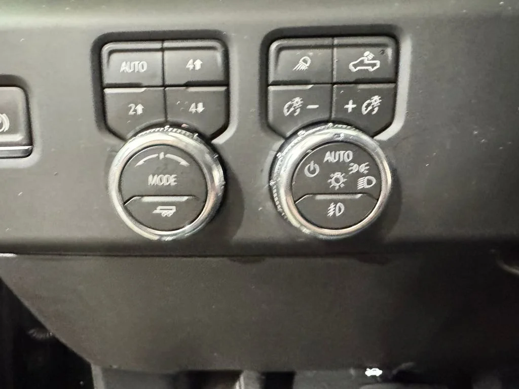 New 2026 Onyx Black GMC AT4 image 23