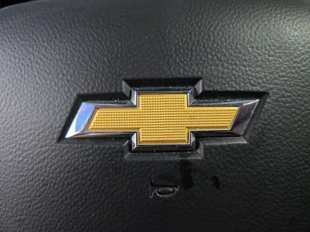 Used 2025 Black Chevrolet LT image 32