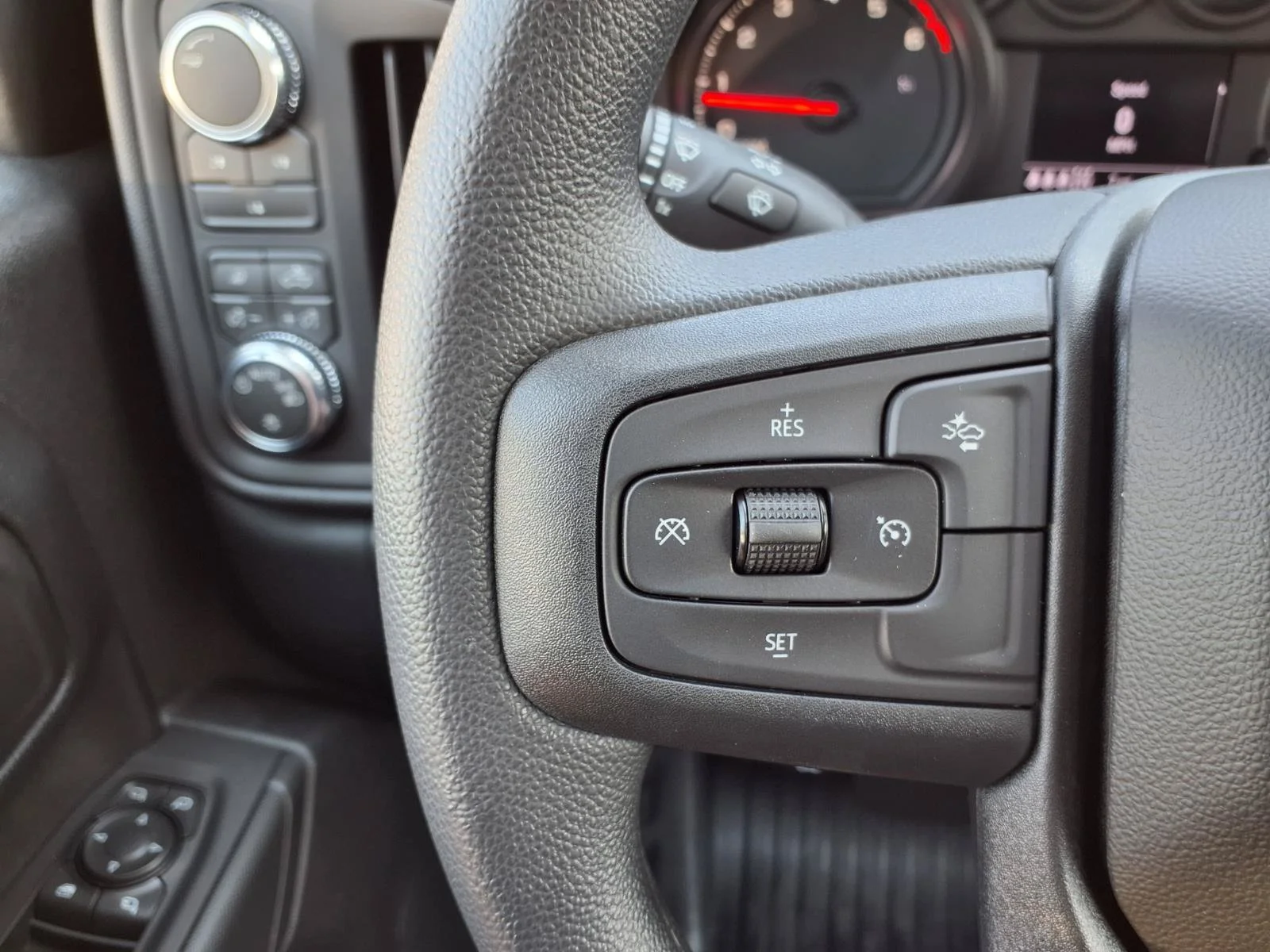 2026 GMC Sierra 3500HD Pro - Photo 9