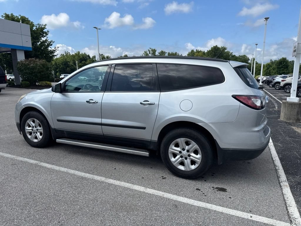 Used 2015 SILVER ICE METALLIC Chevrolet LS image 3