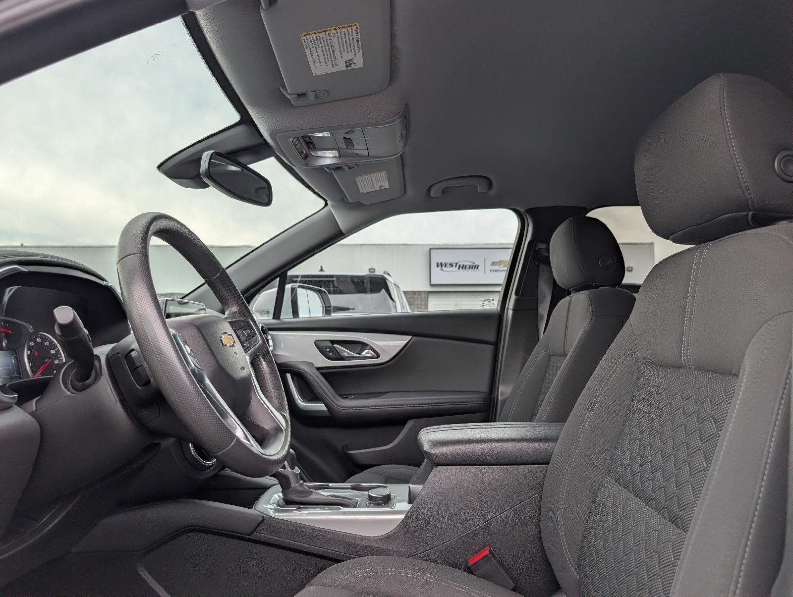 Used 2021 Silver Ice Metallic Chevrolet LT image 12