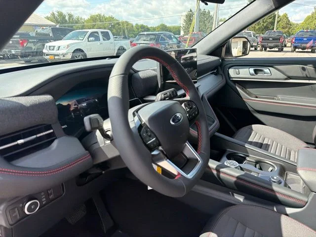 New 2026 Space White Metallic Ford ST-Line image 21