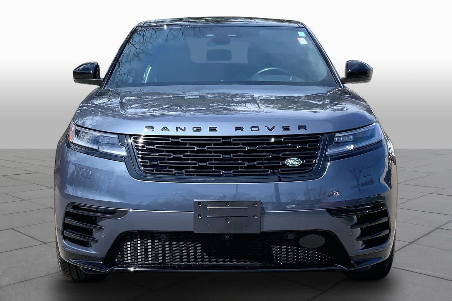 Used 2026 Varesine Blue Metallic Land Rover Dynamic SE image 4