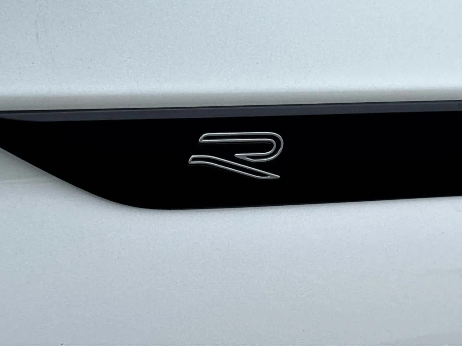 Certified Used 2023 Opal White Pearl Volkswagen SE R-Line Black image 30
