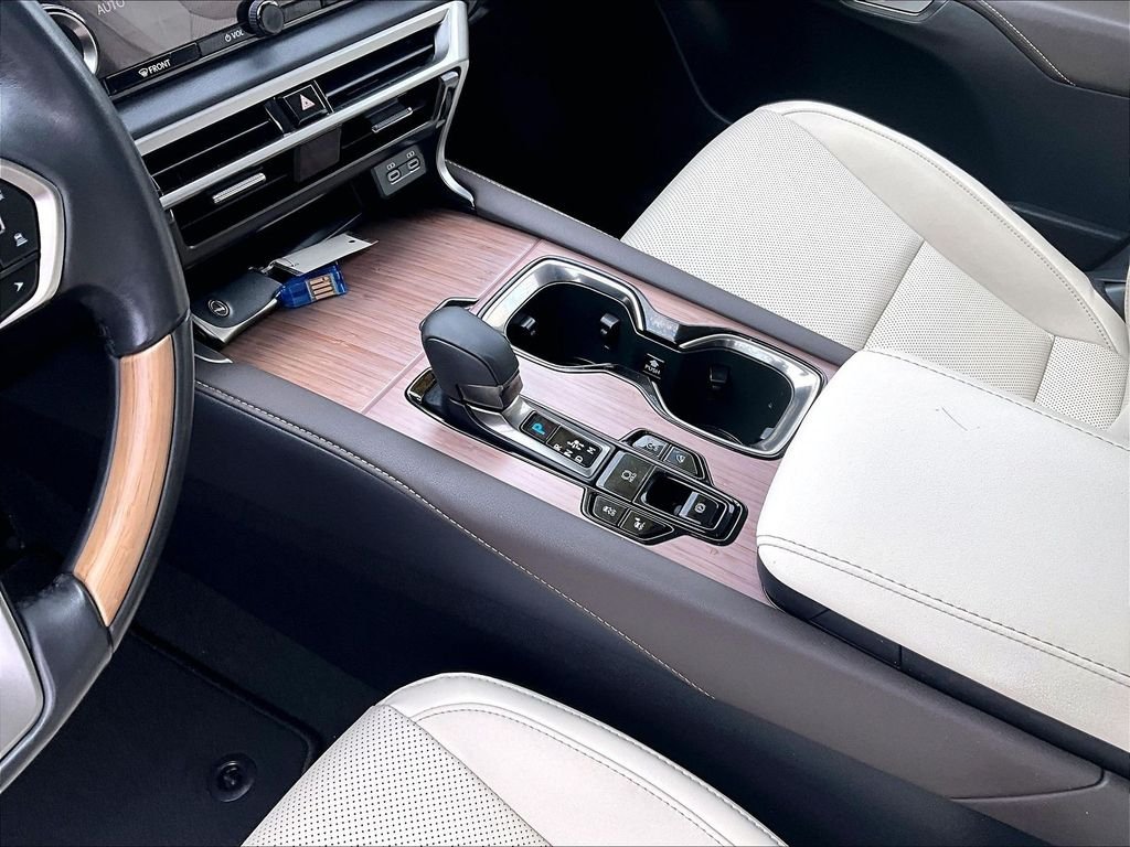 Used 2023 White Lexus 350 Premium image 20