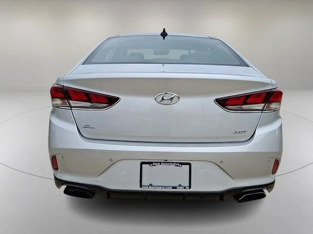 Used 2018 Silver Hyundai Limited 2.0T+ image 9