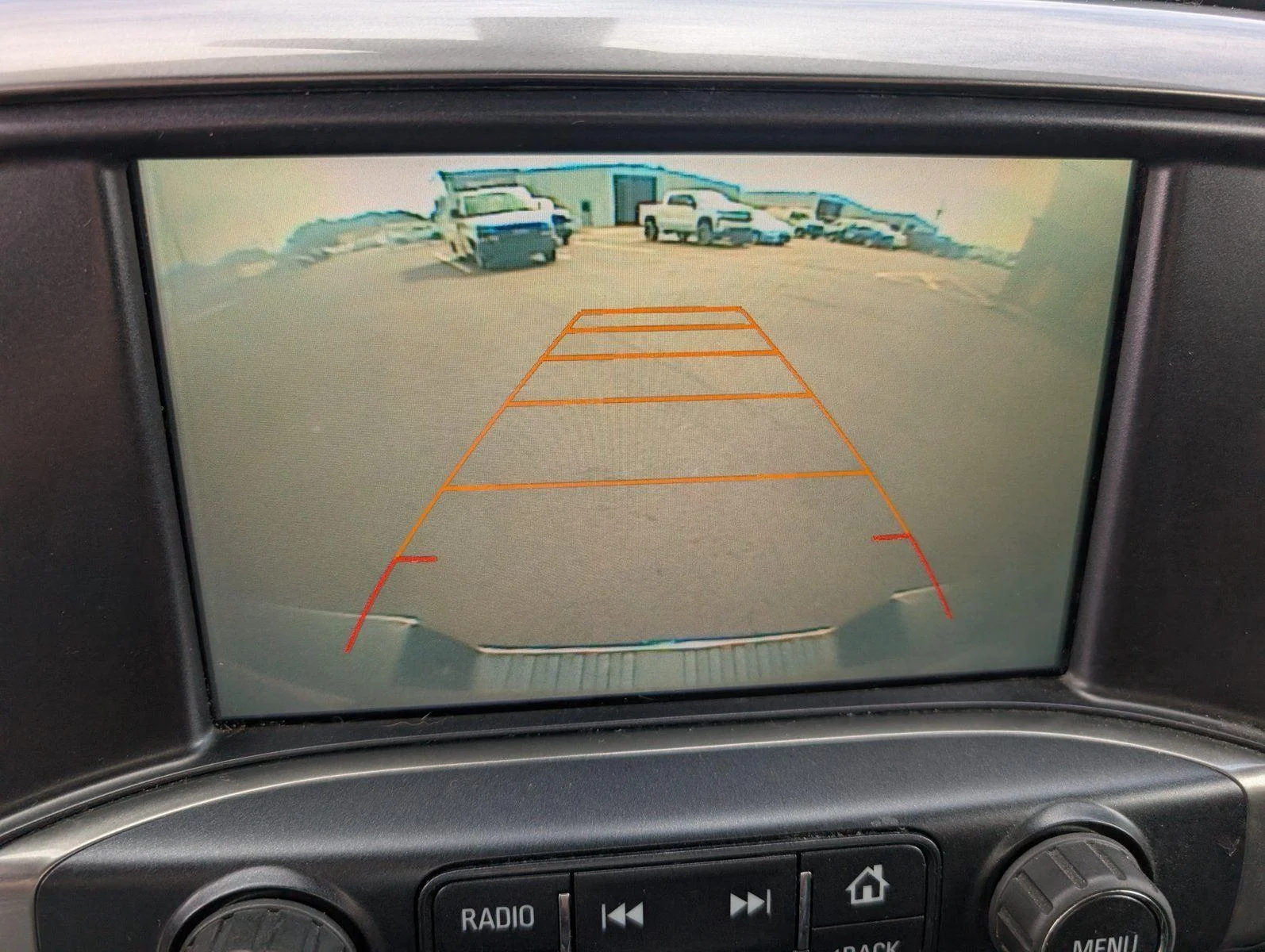 Used 2016 TUNGSTEN METALLIC Chevrolet LT image 18