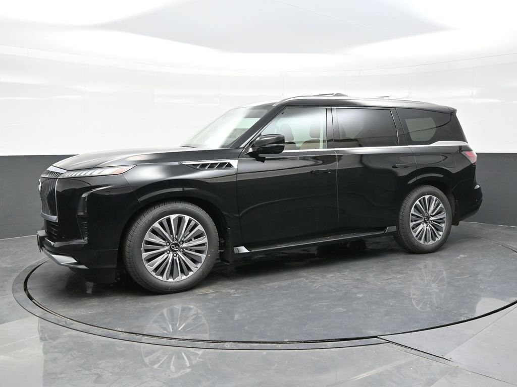 New 2026 Black INFINITI LUXE image 3
