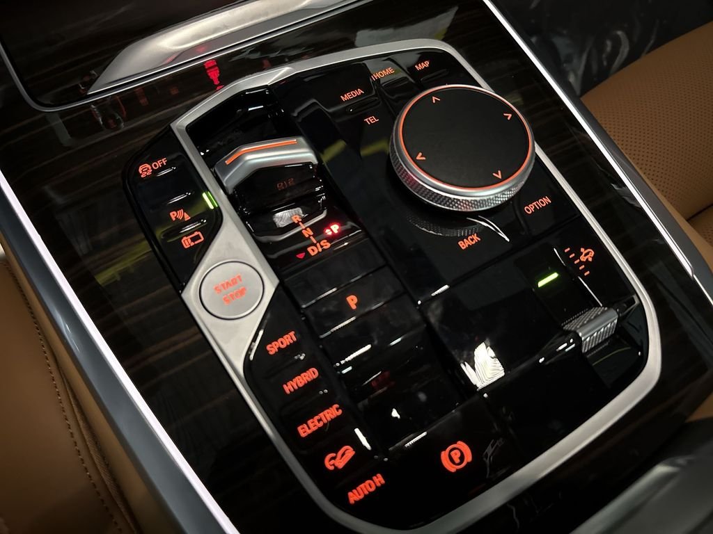 New 2026 Gray Metallic BMW xDrive50e image 20