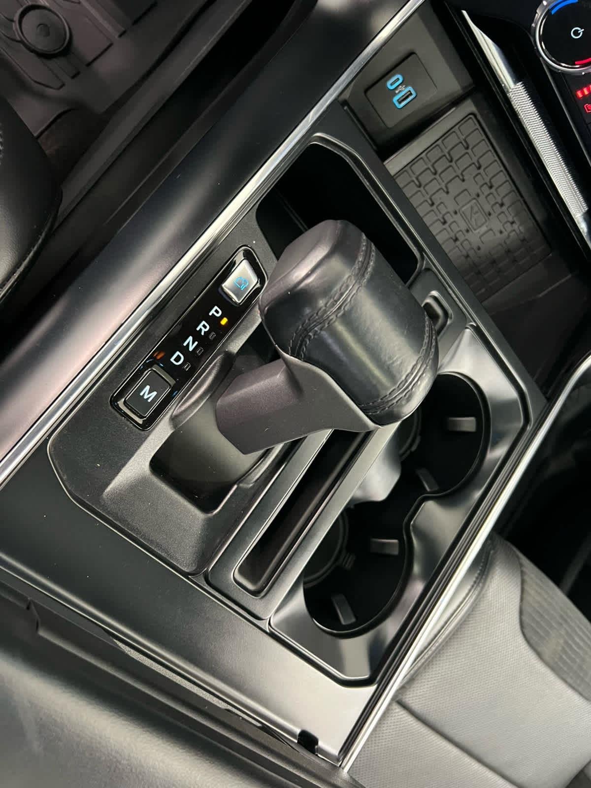 2023 Ford F-150 Raptor - Photo 19