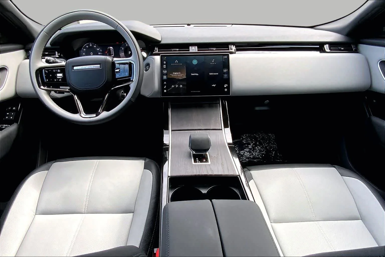 Used 2026 Fuji White Land Rover S image 15