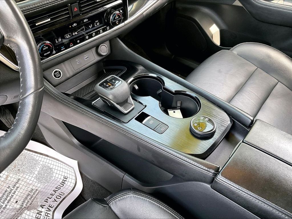 Used 2022 Black Nissan SL image 20