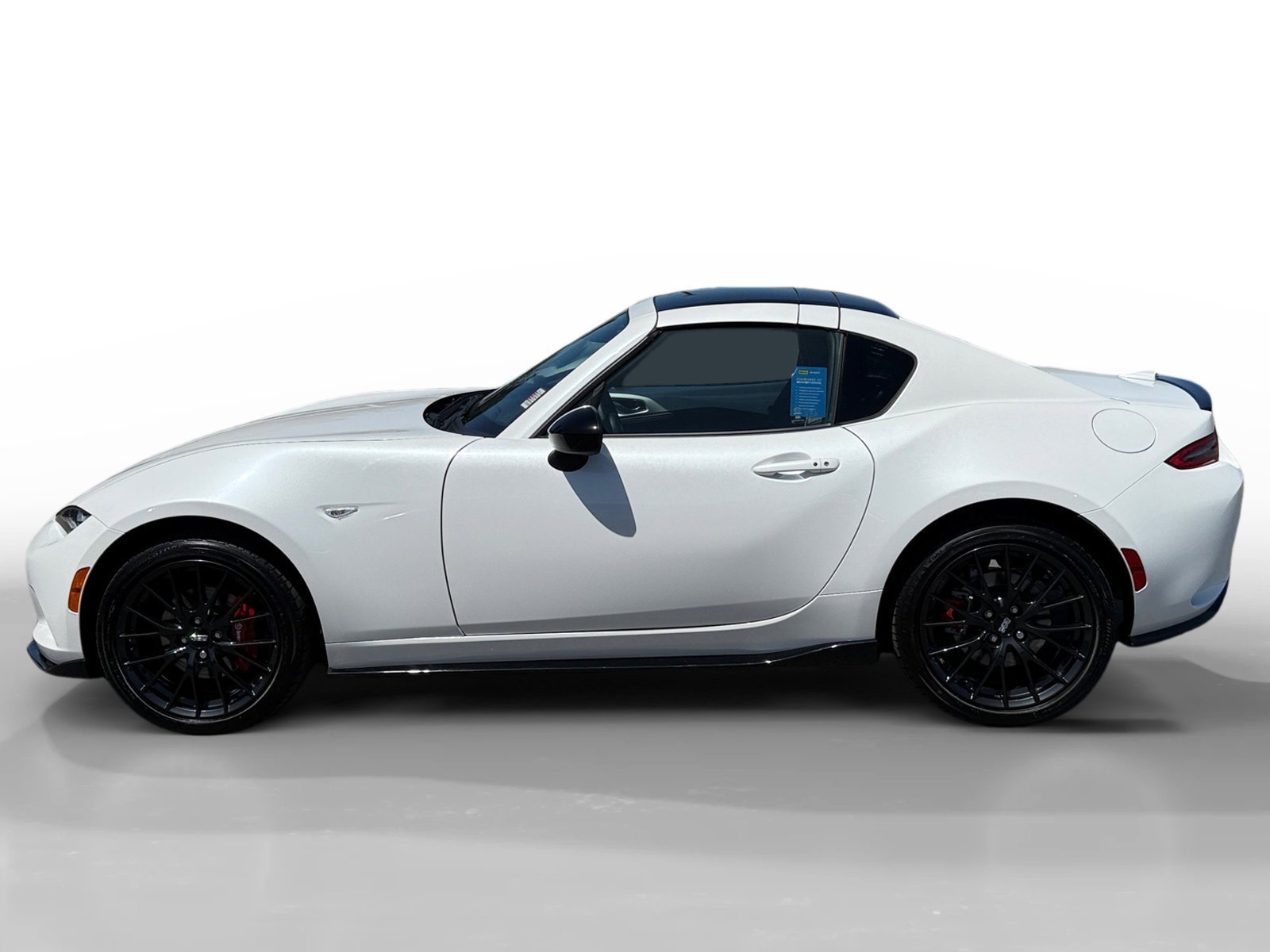 Certified Used 2025 Snowflake White Pearl Mazda Club image 2