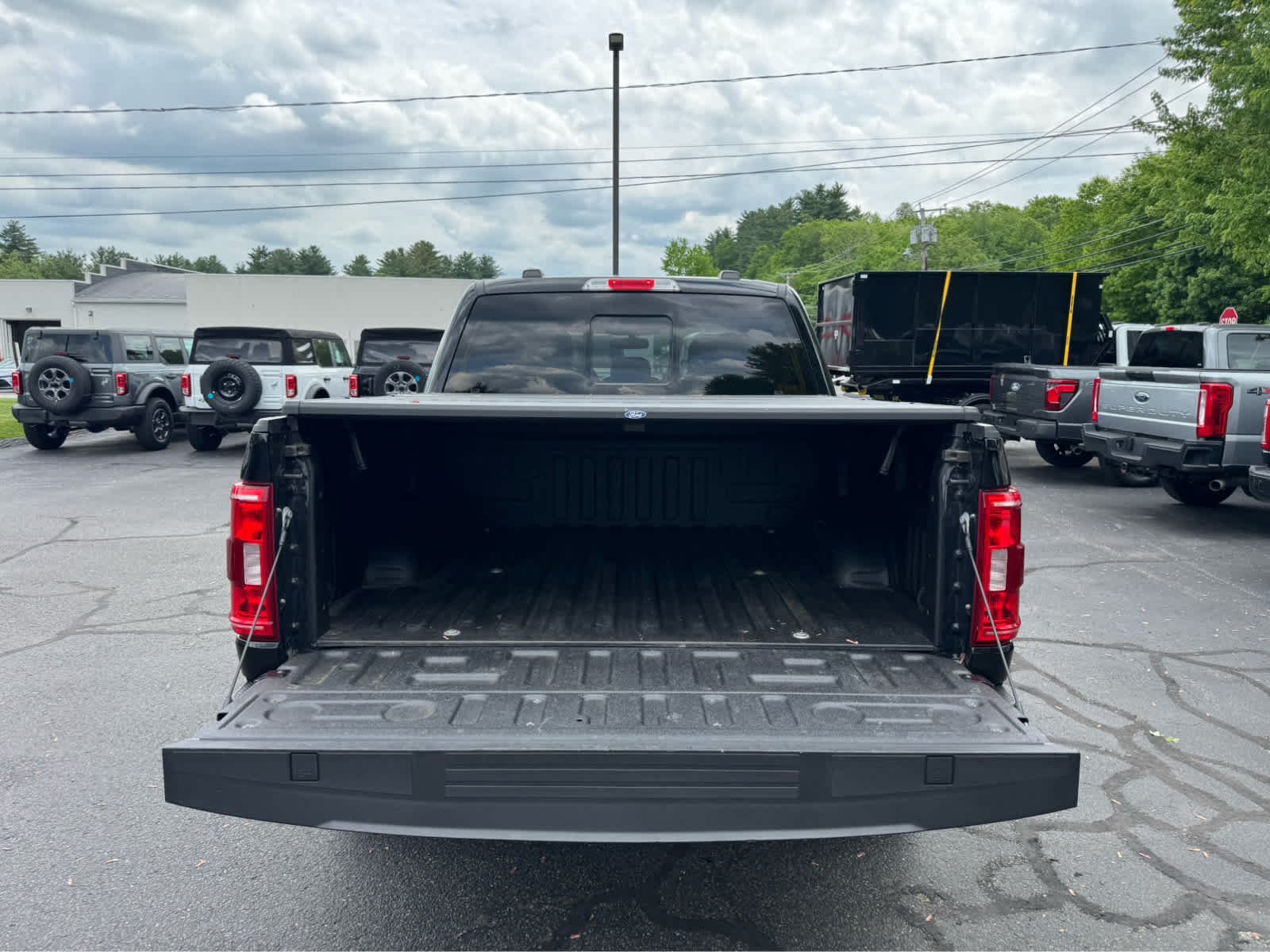 Certified Used 2023 Agate Black Ford XLT image 5