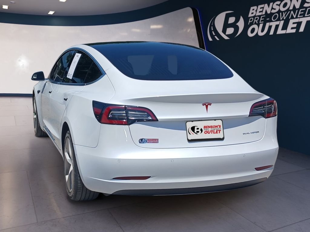 Used 2019  Tesla Long Range image 3