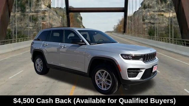 2026 Jeep Grand Cherokee Laredo
