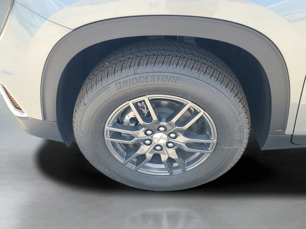 New 2026 Sterling Metallic GMC Elevation image 26