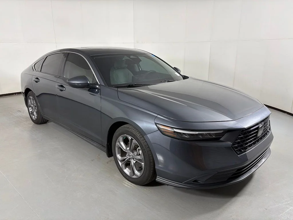 Used 2024 Gray Honda EX image 2
