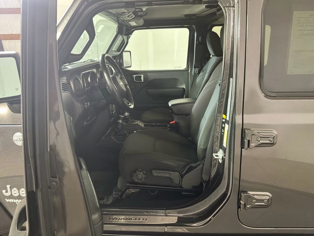 Used 2020 Gray Jeep Unlimited Sport S image 15