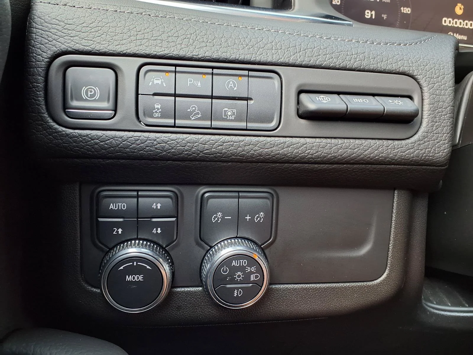 Used 2024 Onyx Black GMC Denali image 24