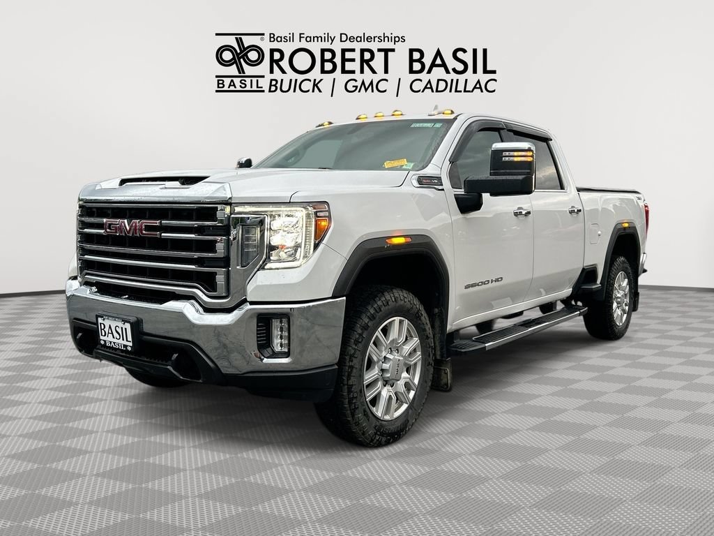 Used 2023 White Frost Tricoat GMC SLT image 1
