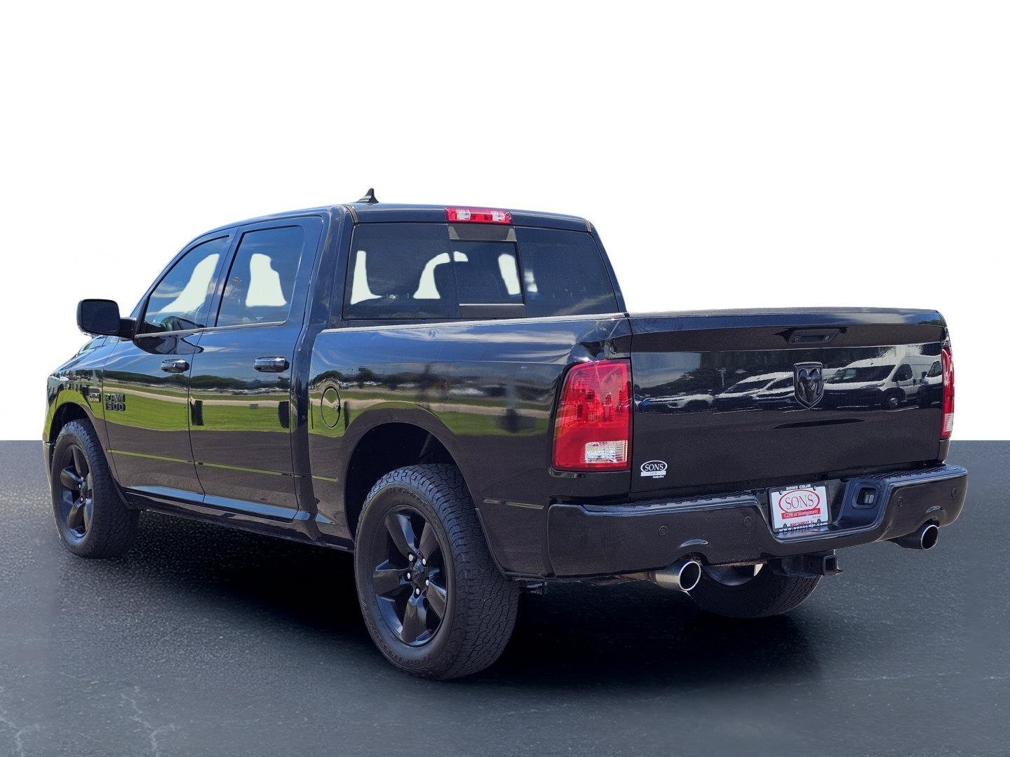 Used 2018 Black Clearcoat Ram Lone Star image 11