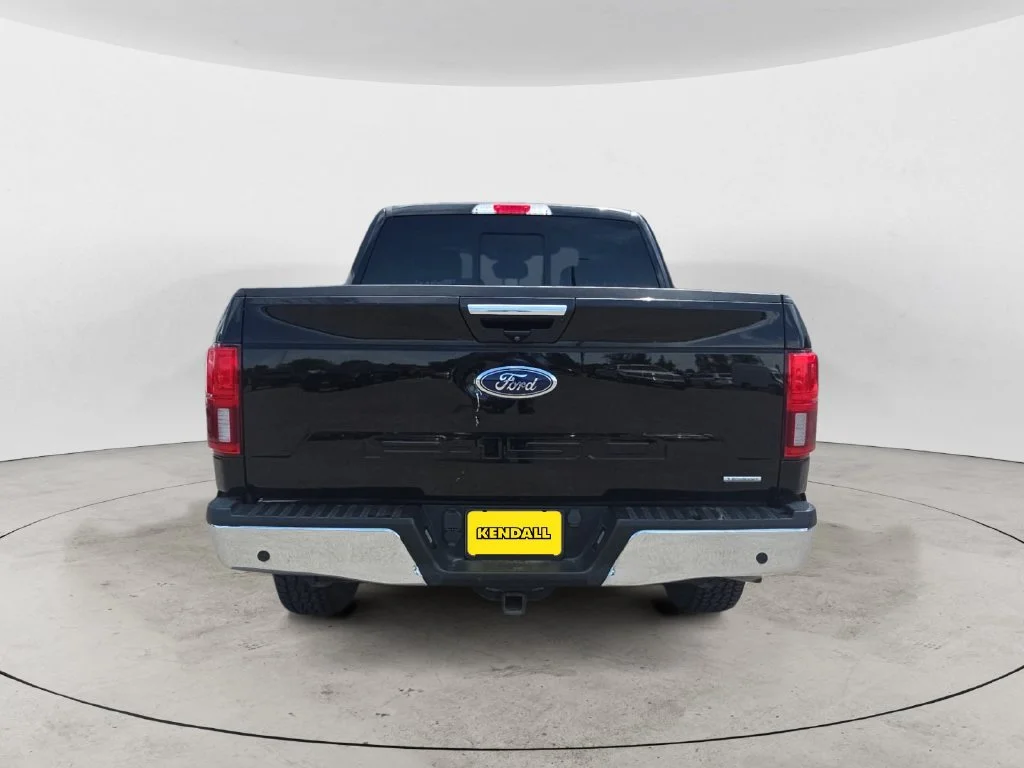 Used 2019 Black Ford Lariat image 10