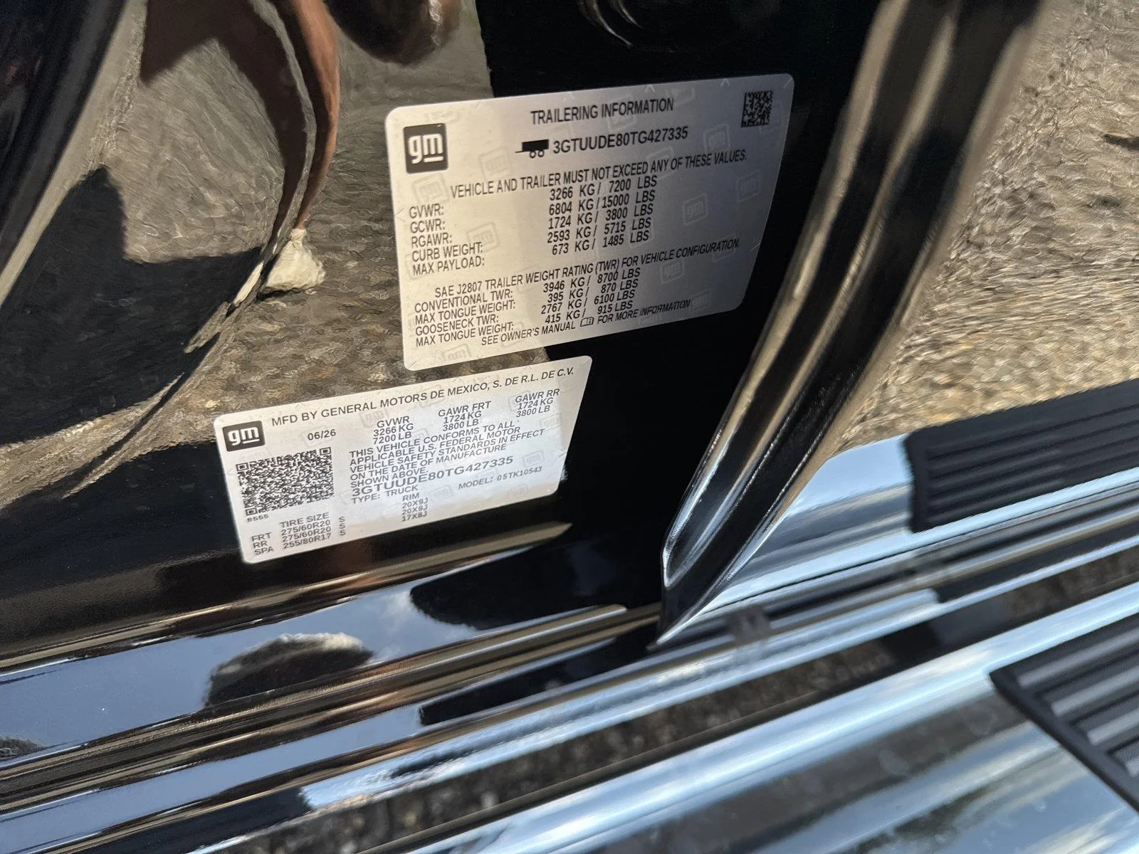 New 2026 Onyx Black GMC SLT image 39