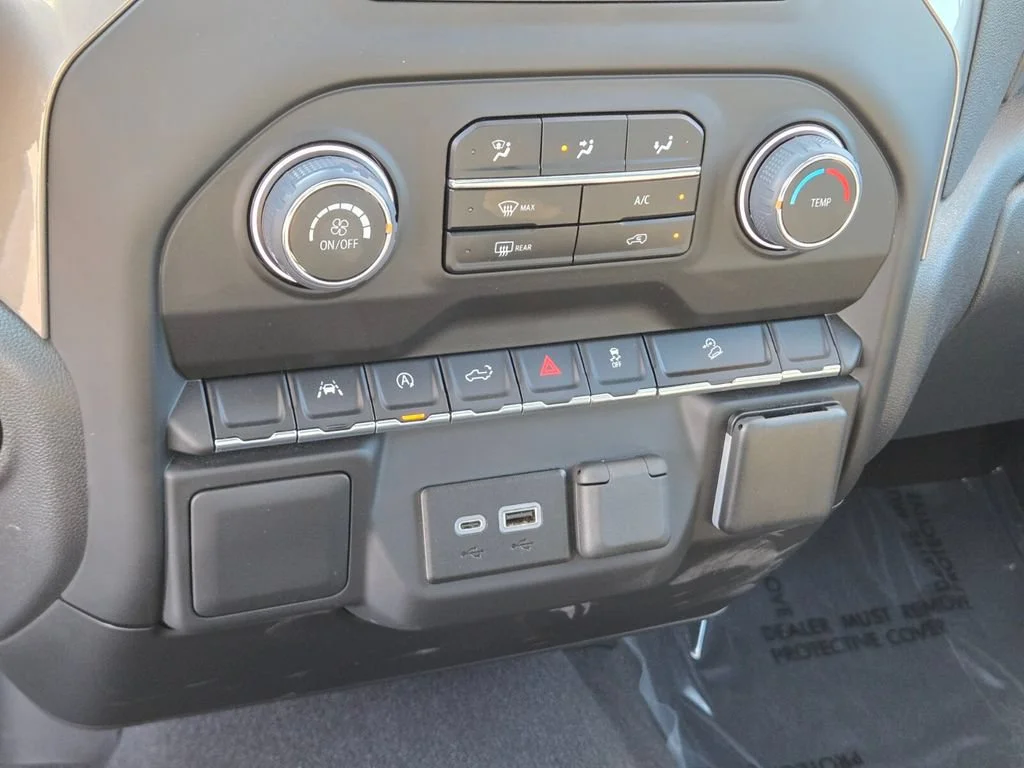Used 2023 Summit White Chevrolet Custom Trail Boss image 21
