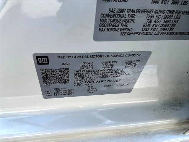 Certified Used 2024 Summit White Chevrolet Custom image 6