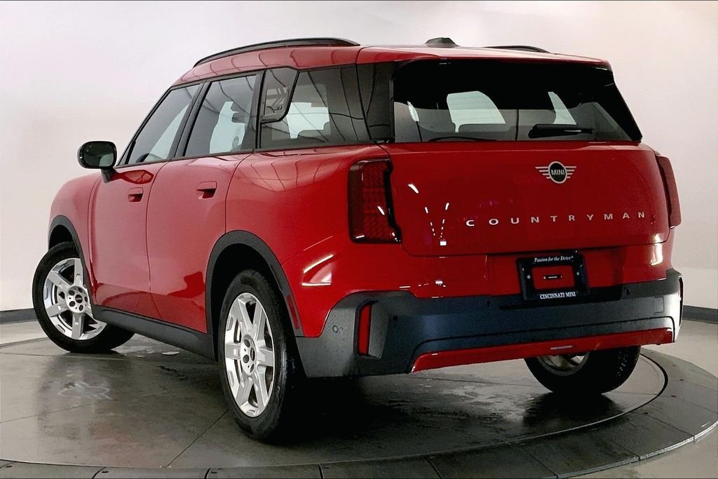 New 2027 Chili Red II MINI Signature Plus image 2