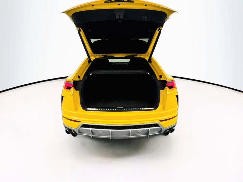 Used 2020 Gialllo Auge Lamborghini  image 28