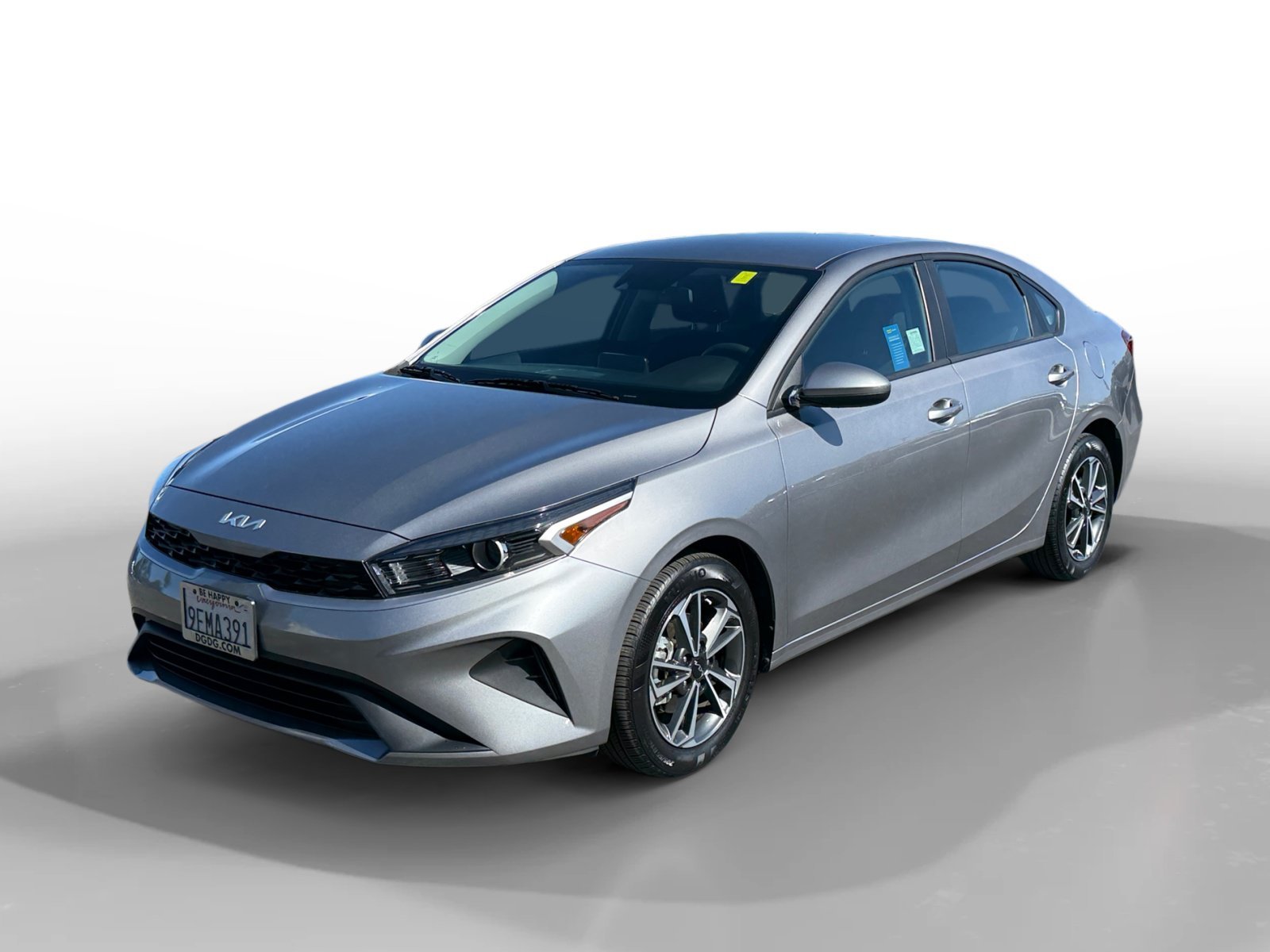 2023 Kia Forte LXS AT's photo