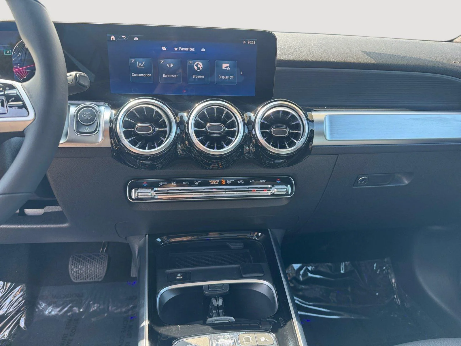 New 2026 Night Black Mercedes-Benz GLB 250 image 14