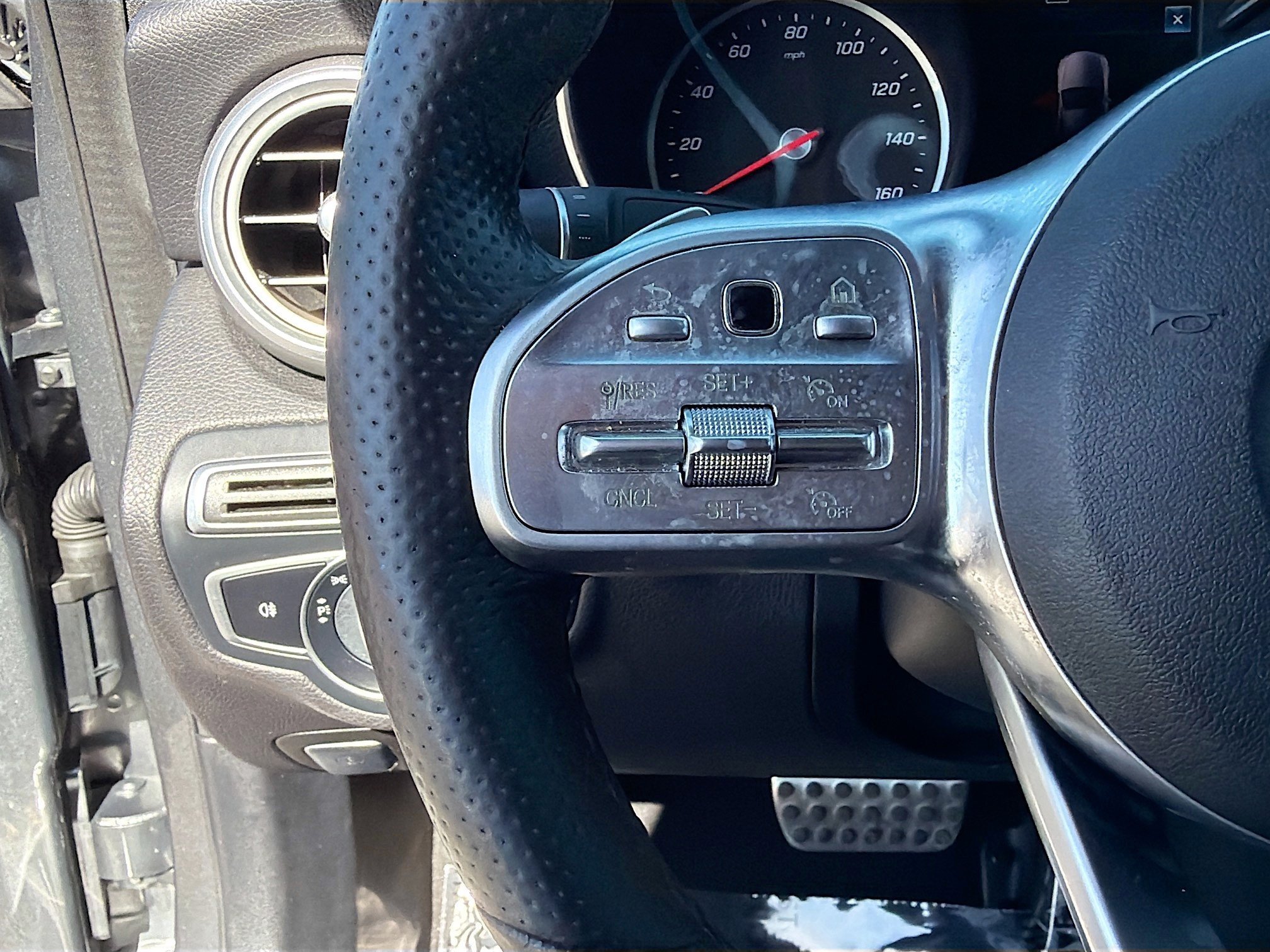 Used 2019 Silver Mercedes-Benz C 300 image 32