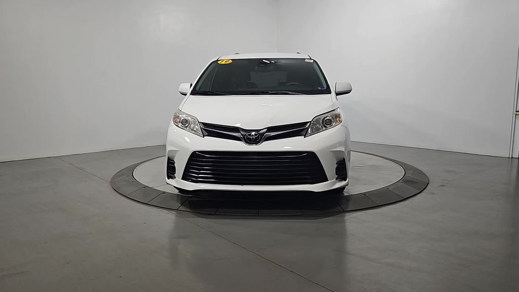 Used 2019 White Toyota LE image 9