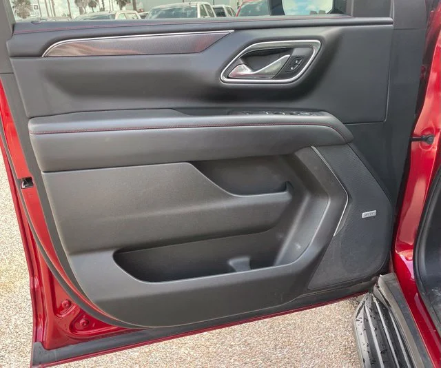 Used 2023 RADIANT RED TINTCOAT Chevrolet RST image 14