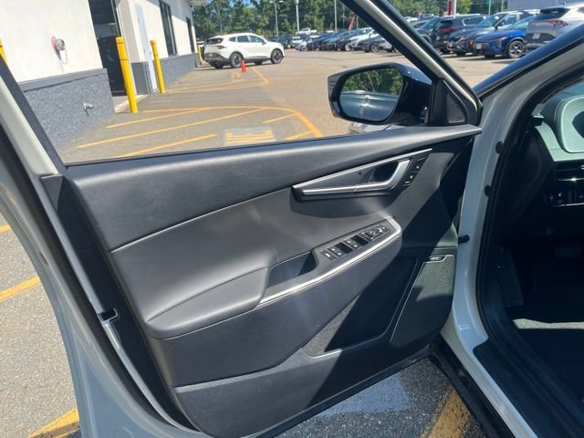 Used 2023 Glacier Kia Wind image 10