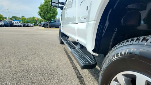 Used 2022 White Ford Lariat image 12