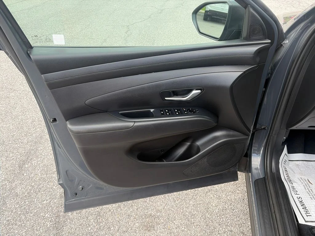 Used 2025 Gray Hyundai SEL image 11