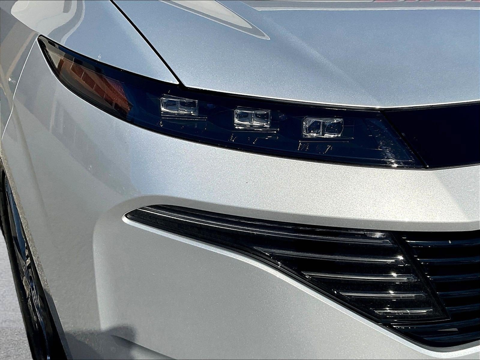 Certified Used 2025 Silver Nissan SL image 34
