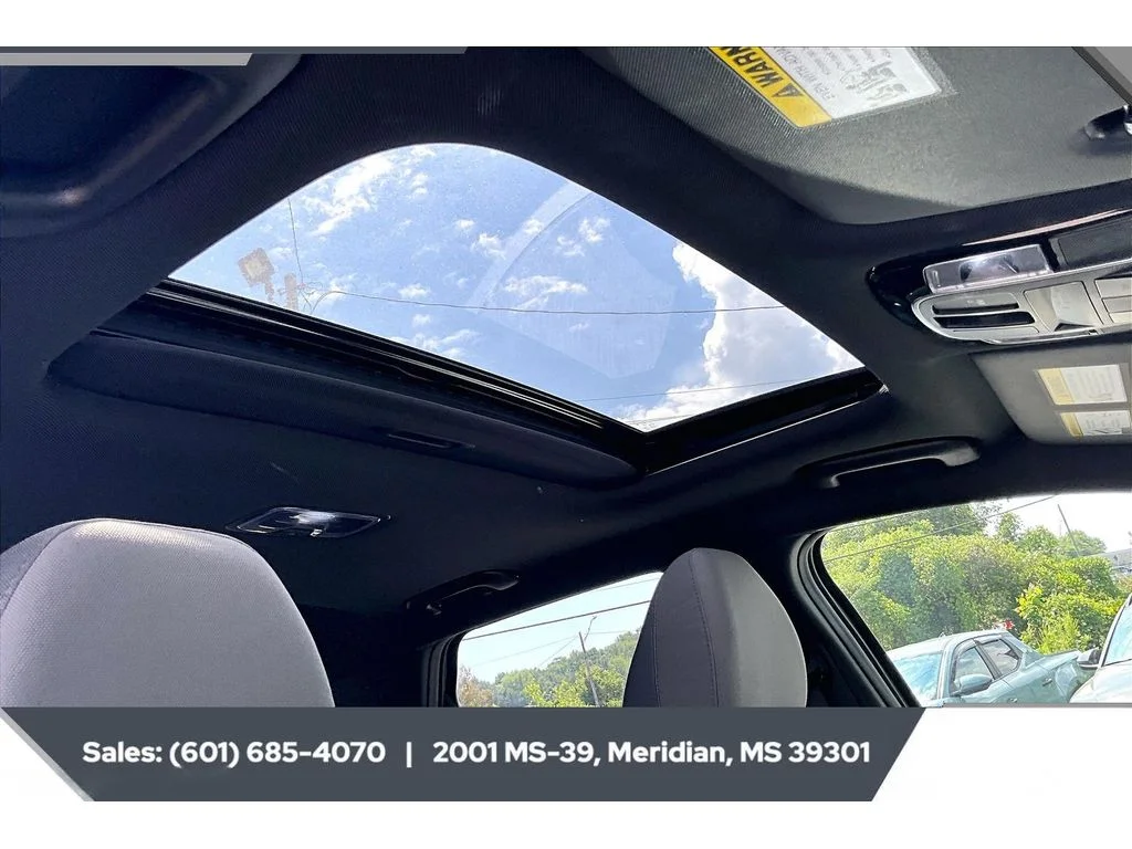 Used 2022 SAGE GRAY Hyundai SEL image 16