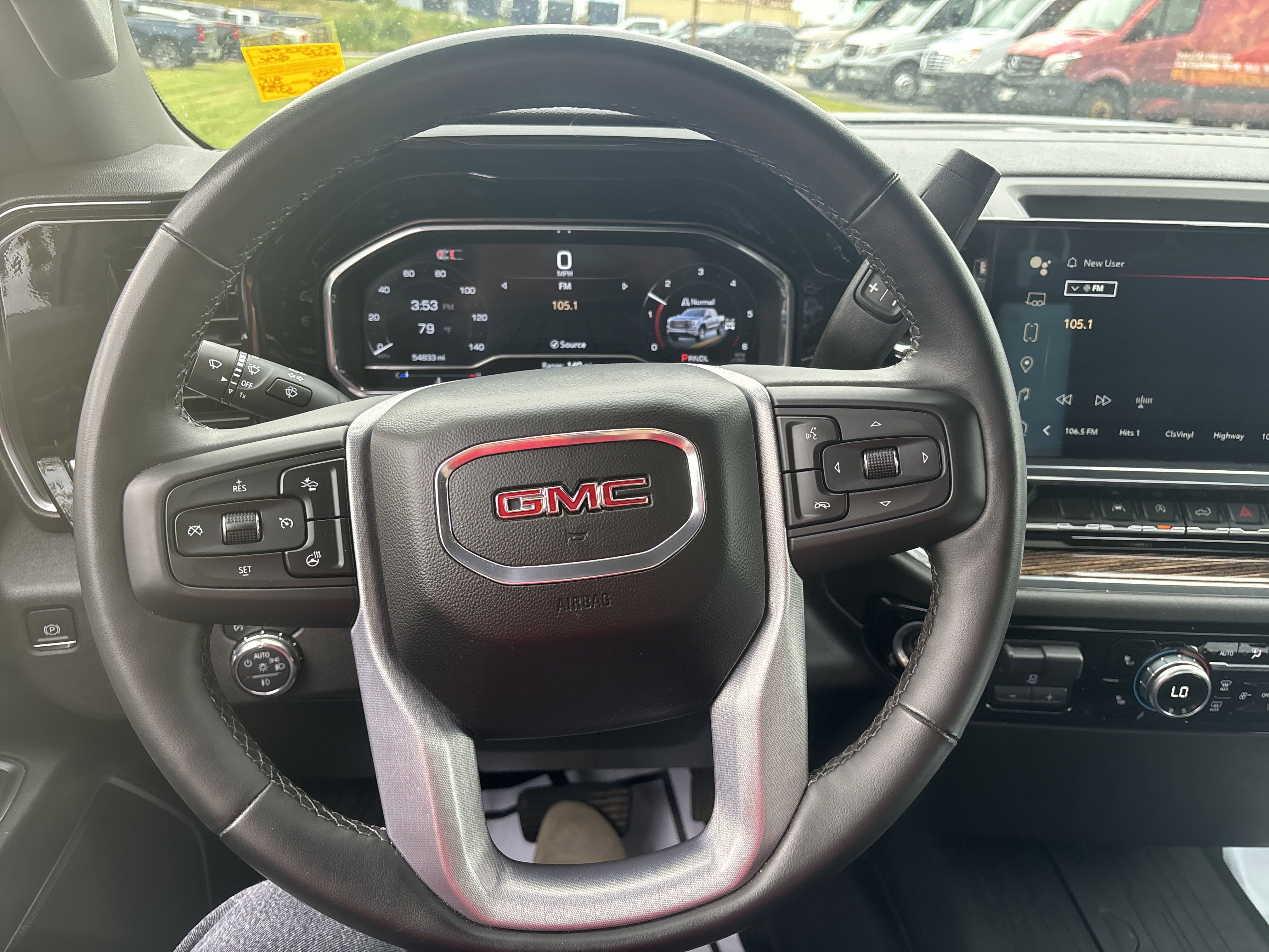 2024 Gmc Sierra 1500 Elevation photo 3