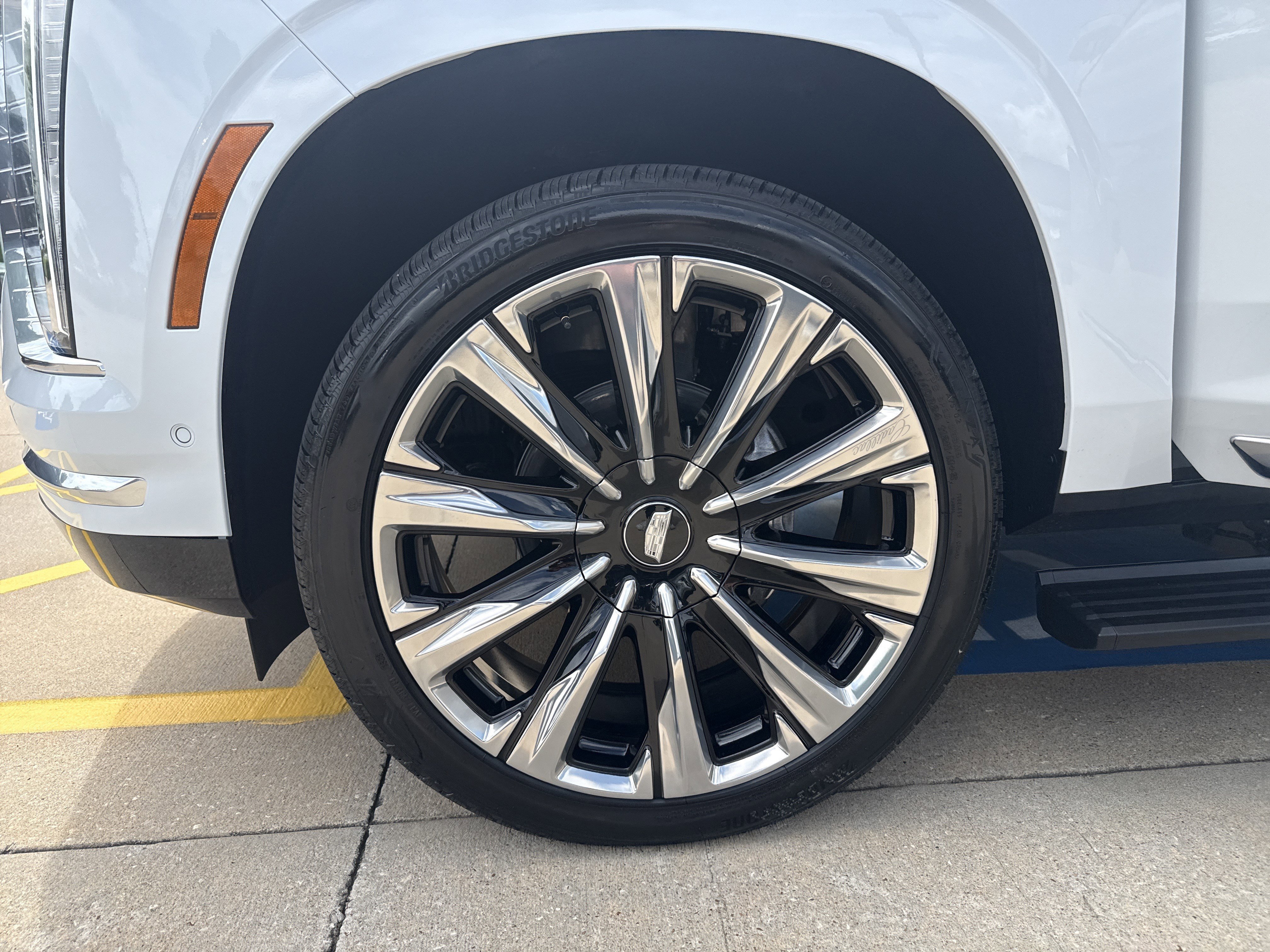 2026 Cadillac Escalade Platinum Luxury - Photo 23