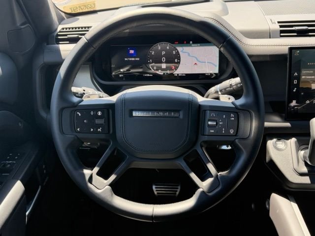 Certified Used 2025 Black Land Rover V8 image 14