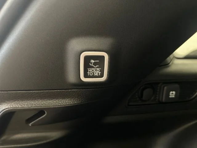 New 2026 Black Jeep Laredo Altitude image 19