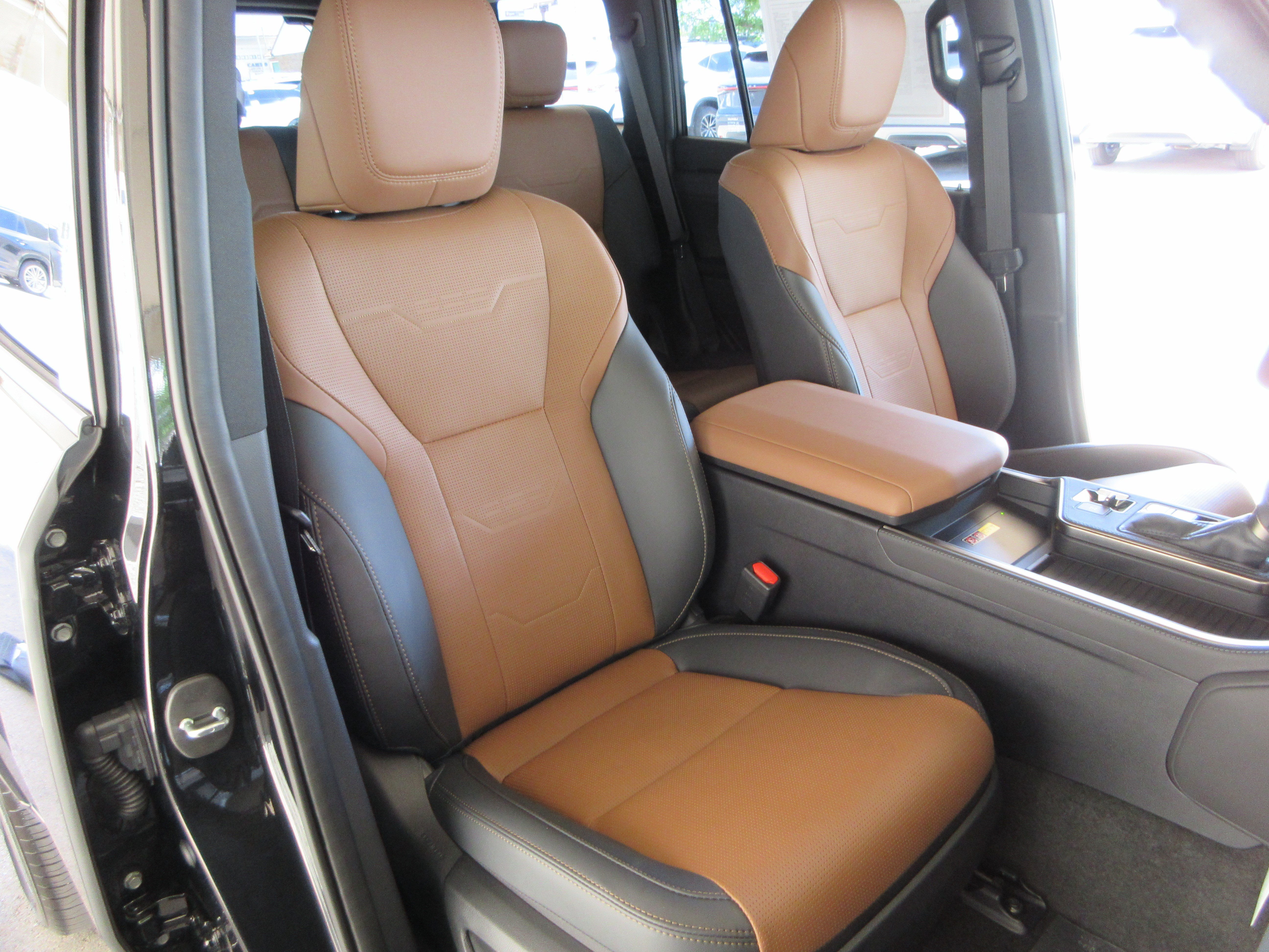 Used 2026 Caviar Lexus 550 Luxury+ image 30