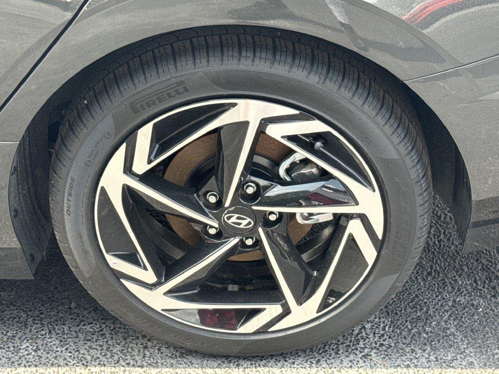 Photo 18
