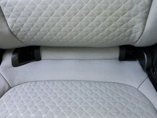 New 2026 Oxford White Ford Active® image 45