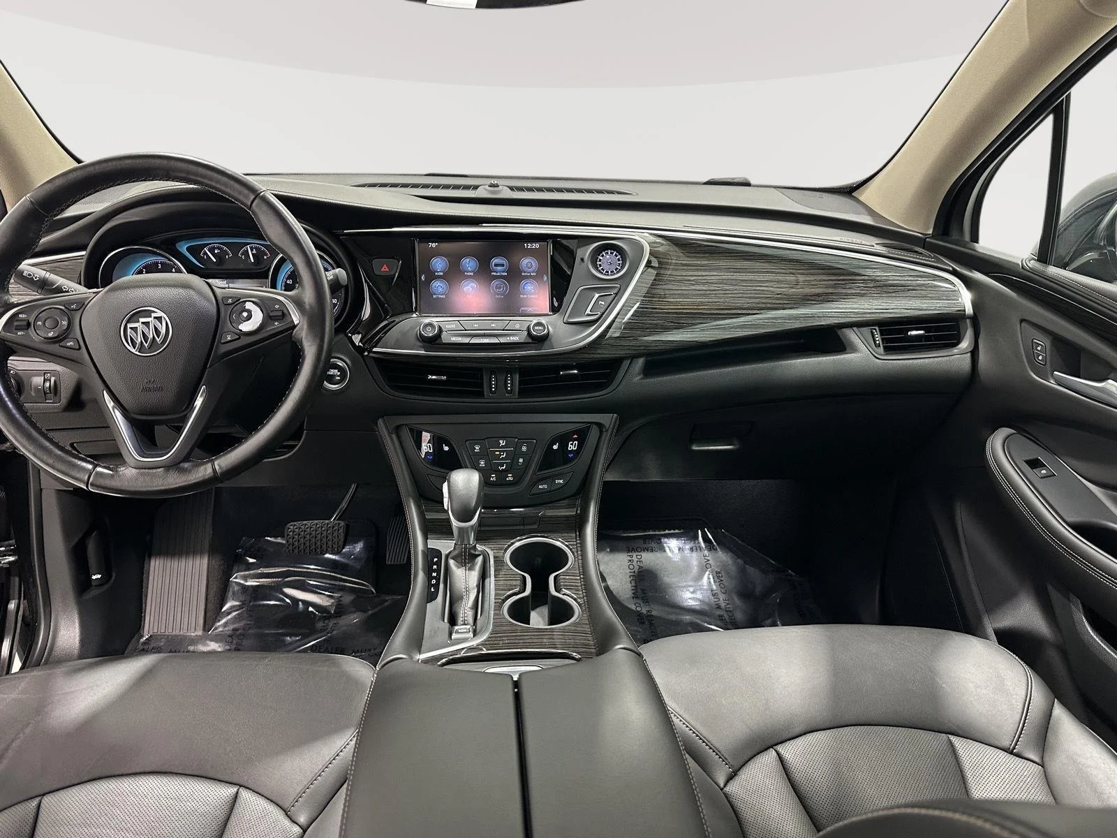 Used 2017 EBONY TWILIGHT METALLIC Buick Essence image 18